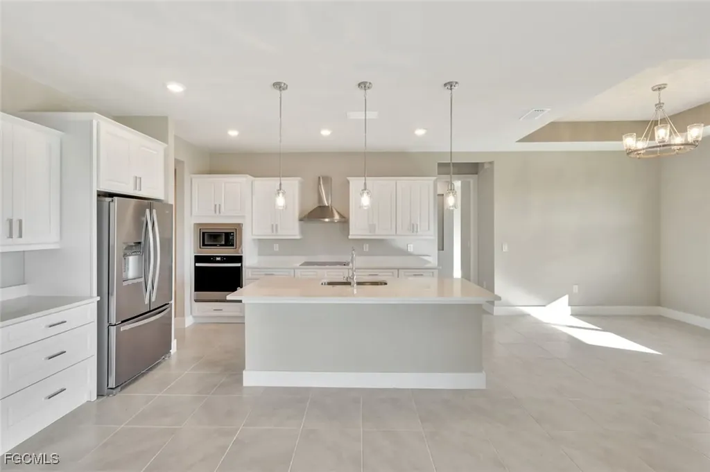 2721 SW 11th Avenue Cape Coral FL 33914