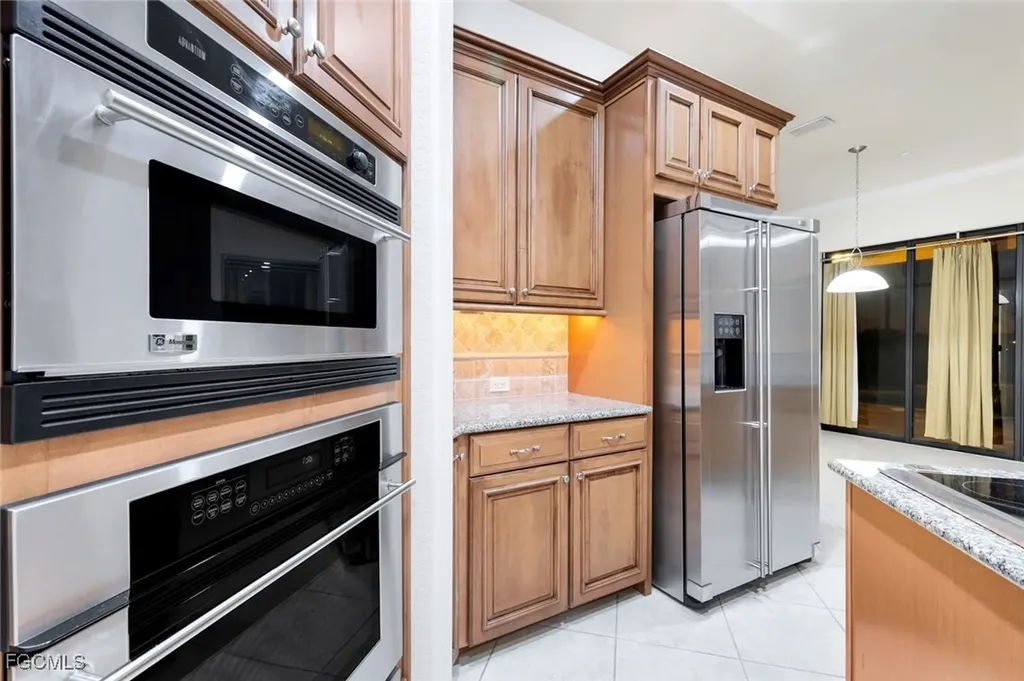 2832 SW 17th Avenue Cape Coral FL 33914