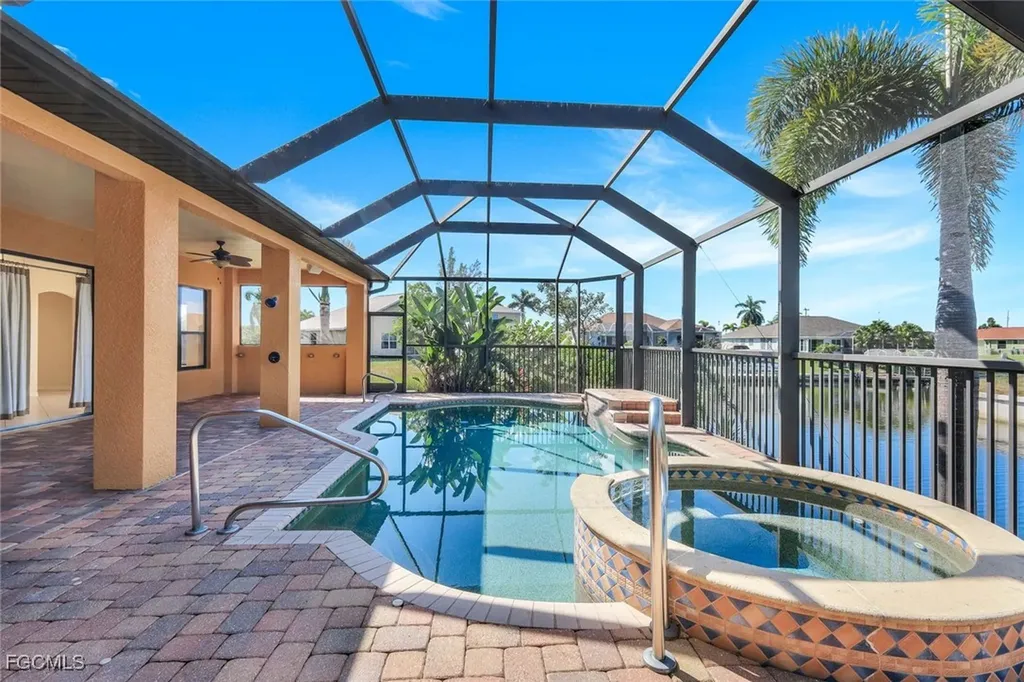 2832 SW 17th Avenue Cape Coral FL 33914