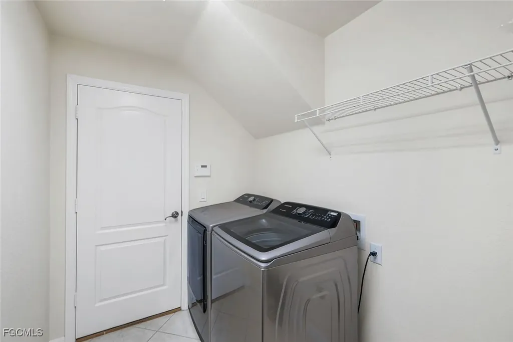 2832 SW 17th Avenue Cape Coral FL 33914