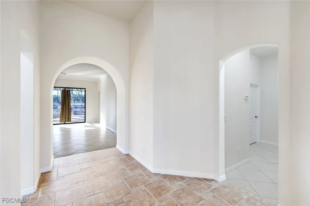 2832 SW 17th Avenue Cape Coral FL 33914