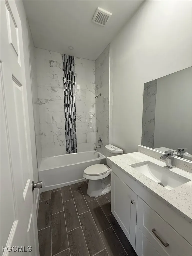 701-703 Gordon Avenue S Lehigh Acres FL 33973