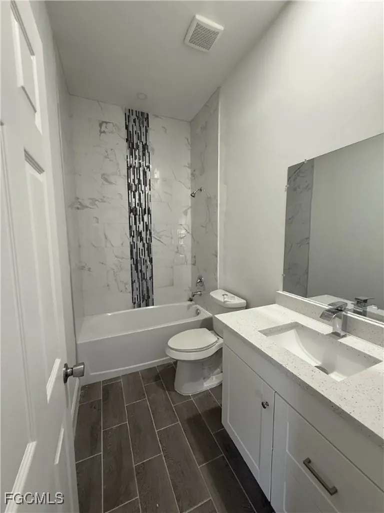 701-703 Gordon Avenue S Lehigh Acres FL 33973