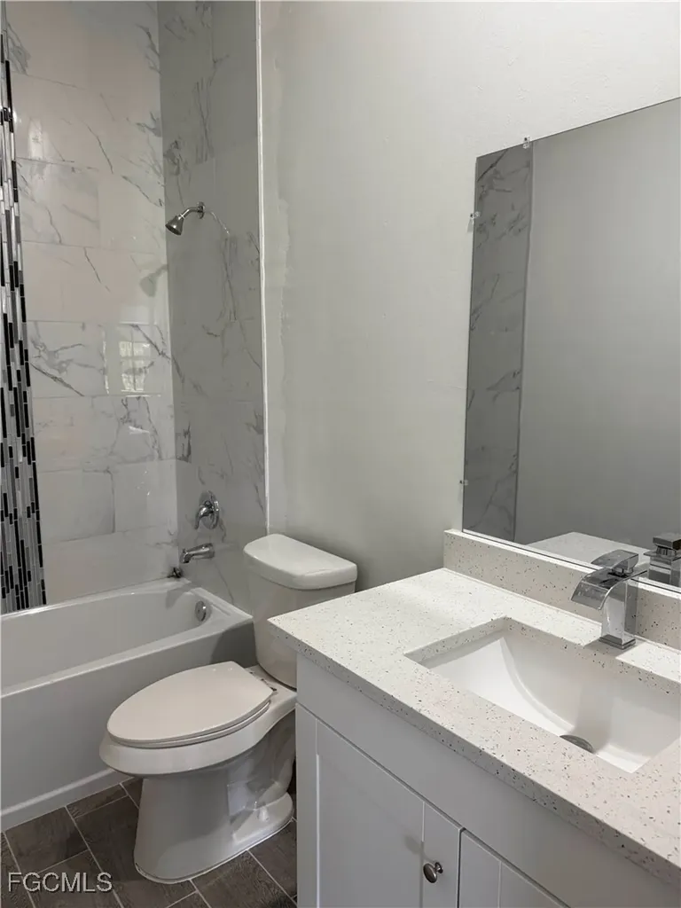 701-703 Gordon Avenue S Lehigh Acres FL 33973