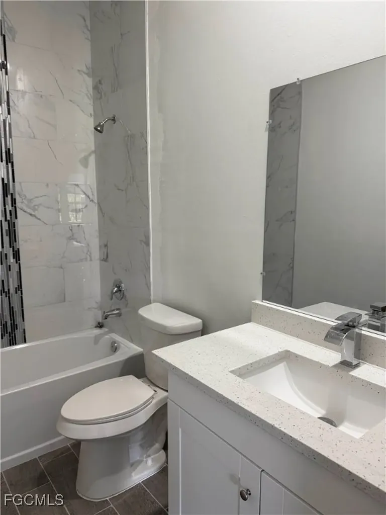 701-703 Gordon Avenue S Lehigh Acres FL 33973
