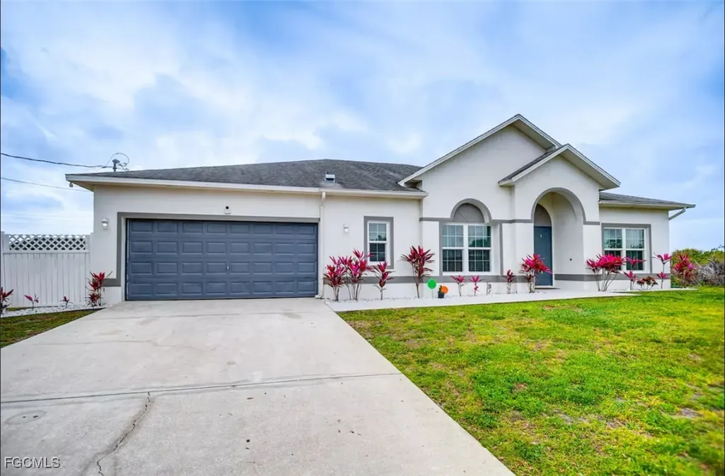 5137 Benton Court Lehigh Acres FL 33971