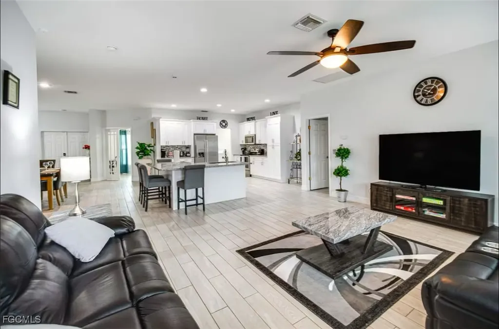 5137 Benton Court Lehigh Acres FL 33971
