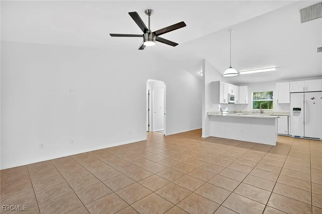 710/712 Creuset Avenue S Lehigh Acres FL 33974