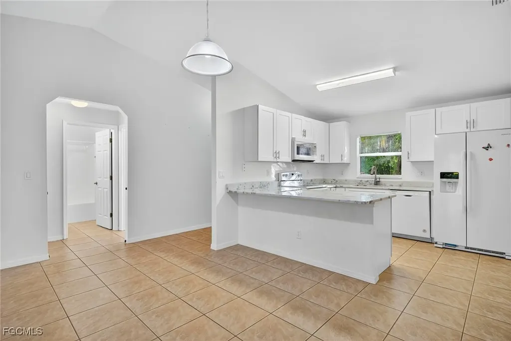 710/712 Creuset Avenue S Lehigh Acres FL 33974