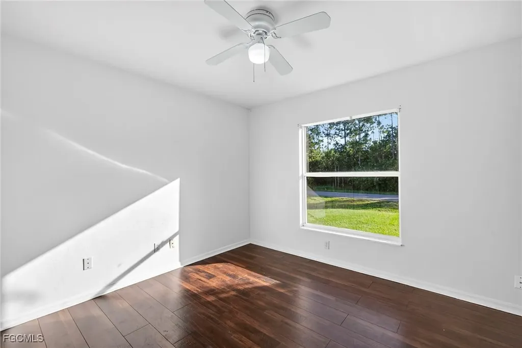 710/712 Creuset Avenue S Lehigh Acres FL 33974