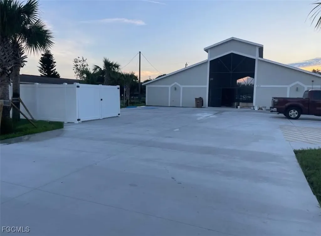 621 Joel Boulevard Lehigh Acres FL 33936