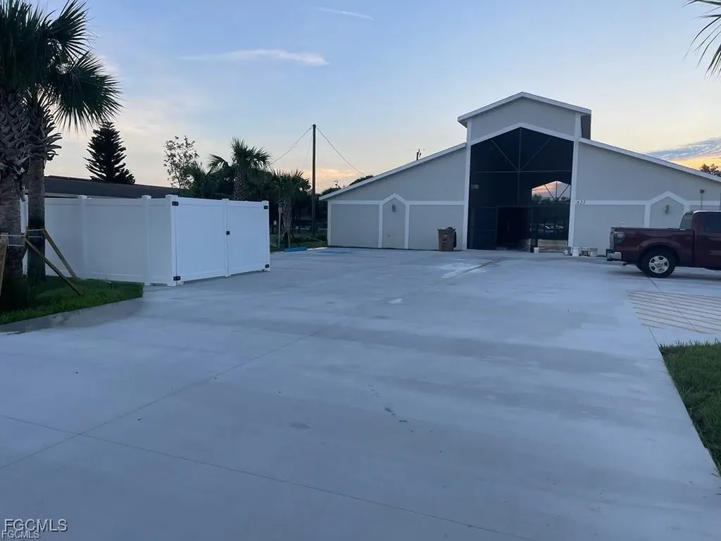 621 Joel Boulevard Lehigh Acres FL 33936