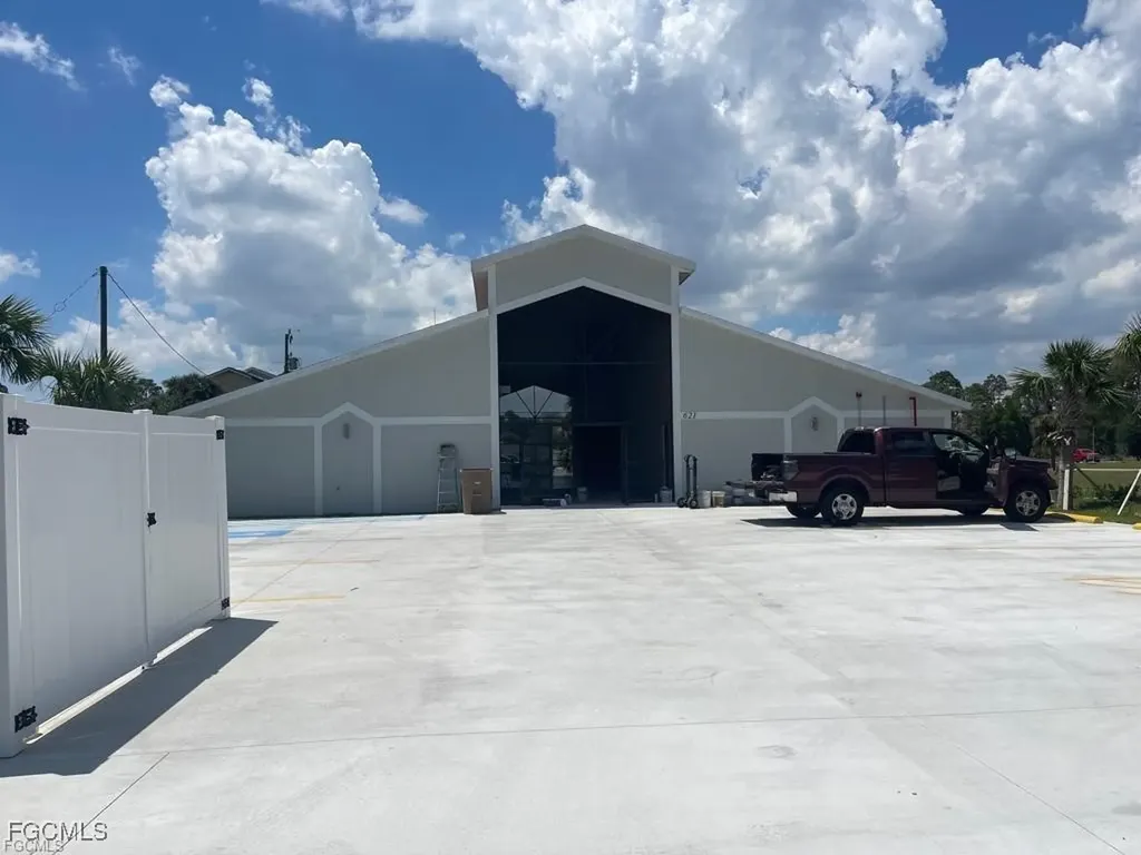 621 Joel Boulevard Lehigh Acres FL 33936