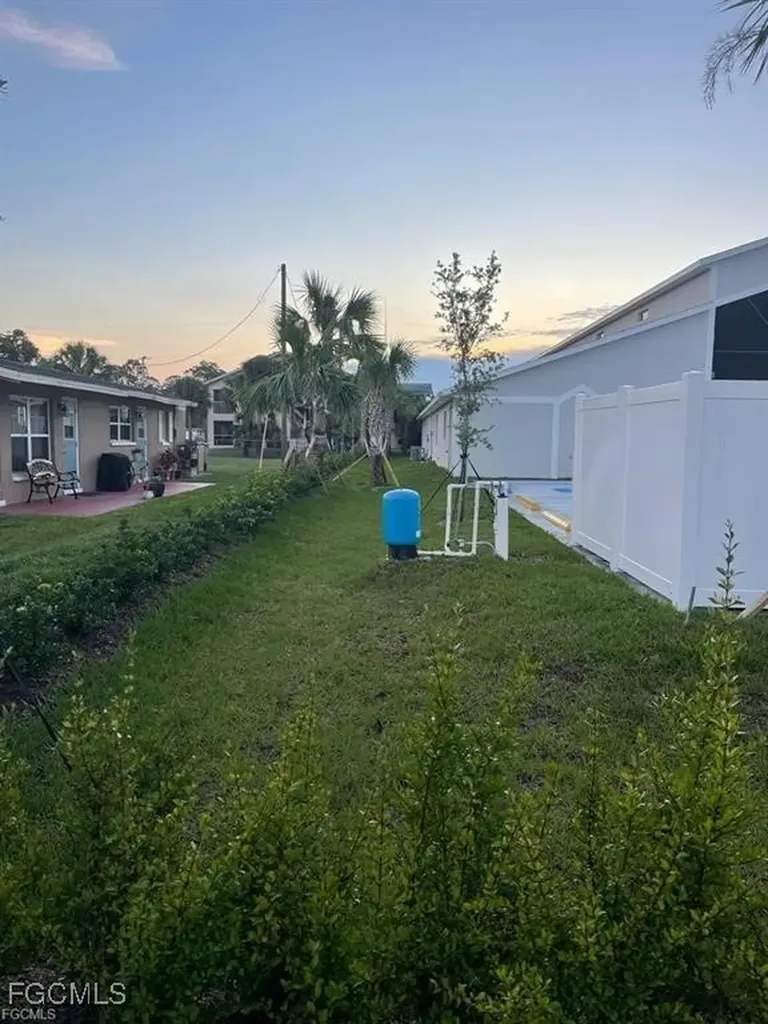 621 Joel Boulevard Lehigh Acres FL 33936
