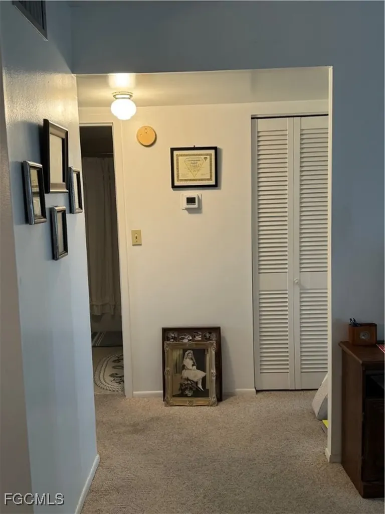 8101 11th N Street N St. Petersburg FL 33702