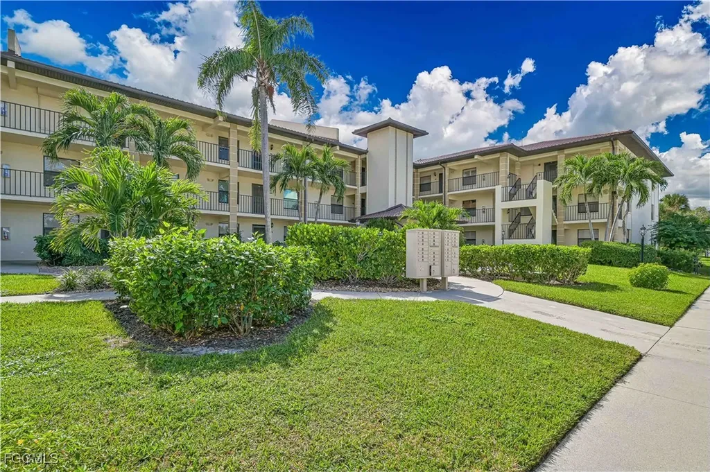 12621 Kelly Sands Way Fort Myers FL 33908