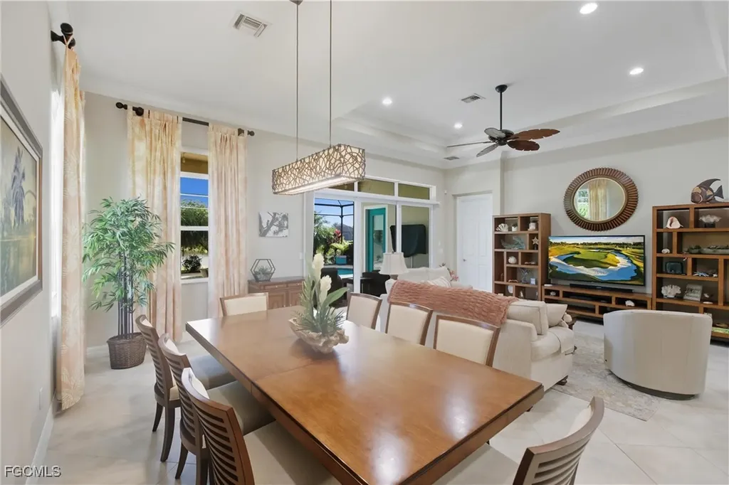 12825 Fairway Cove Court Fort Myers FL 33905