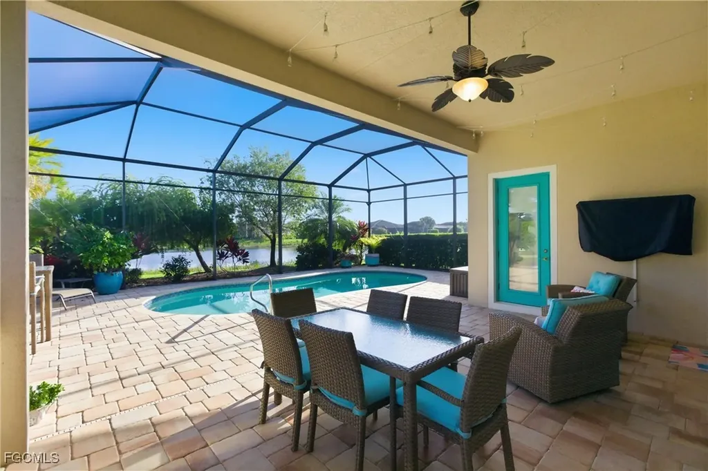 12825 Fairway Cove Court Fort Myers FL 33905