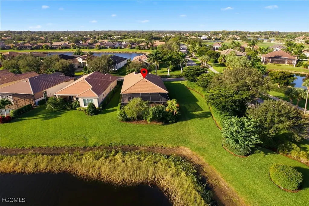 12825 Fairway Cove Court Fort Myers FL 33905