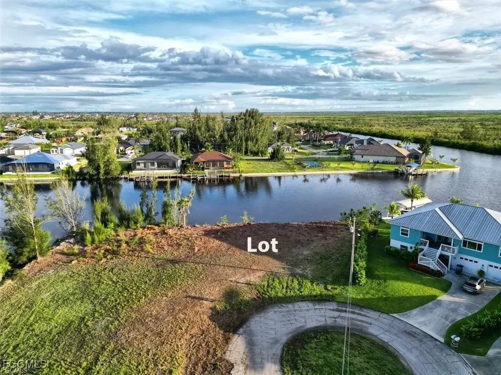 2302 NW 44th Place Cape Coral FL 33993