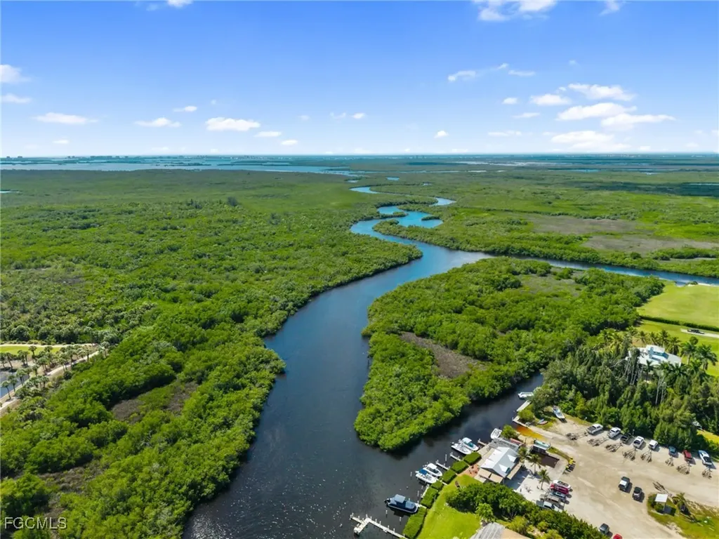 18181 Pioneer Road Fort Myers FL 33908