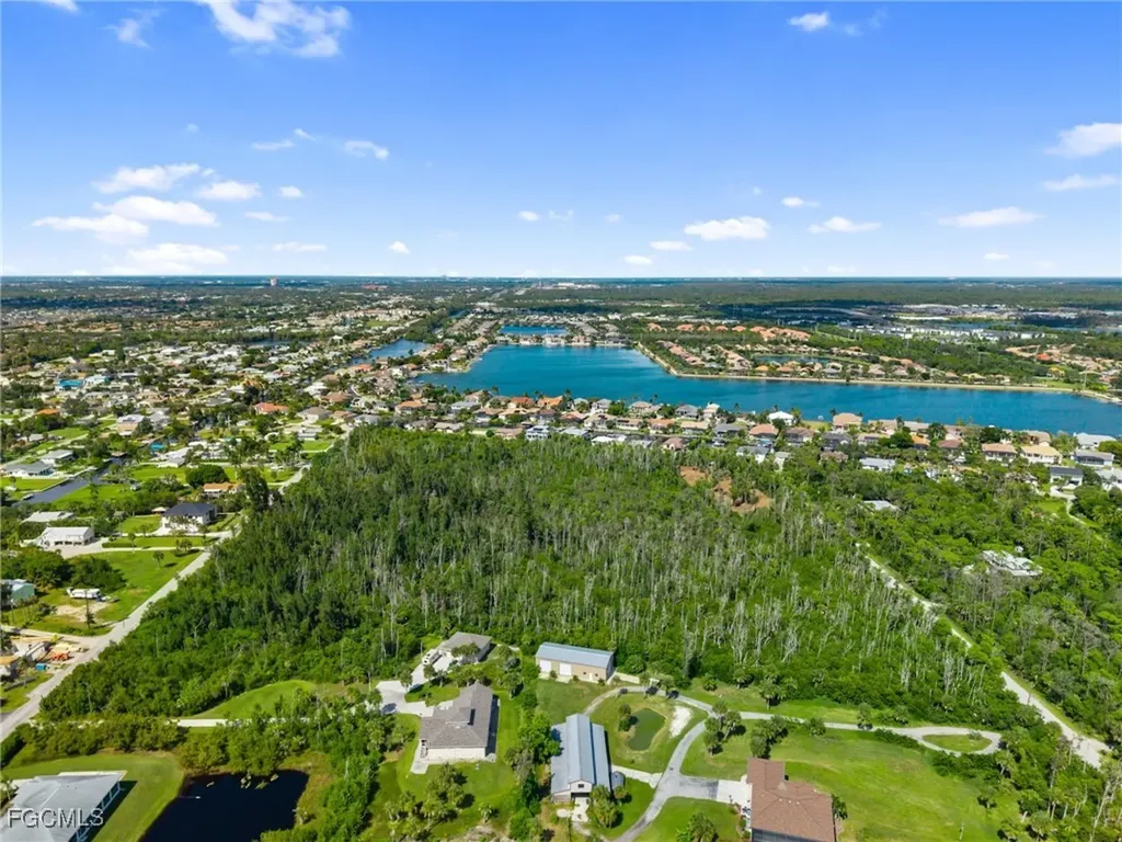 5755 Park Road Fort Myers FL 33908