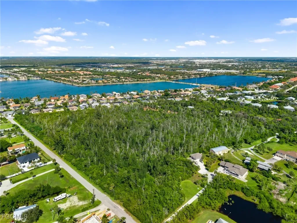 5755 Park Road Fort Myers FL 33908