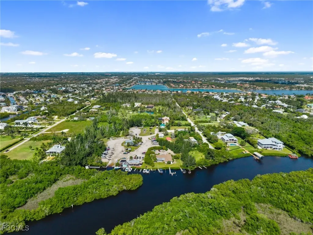 5755 Park Road Fort Myers FL 33908