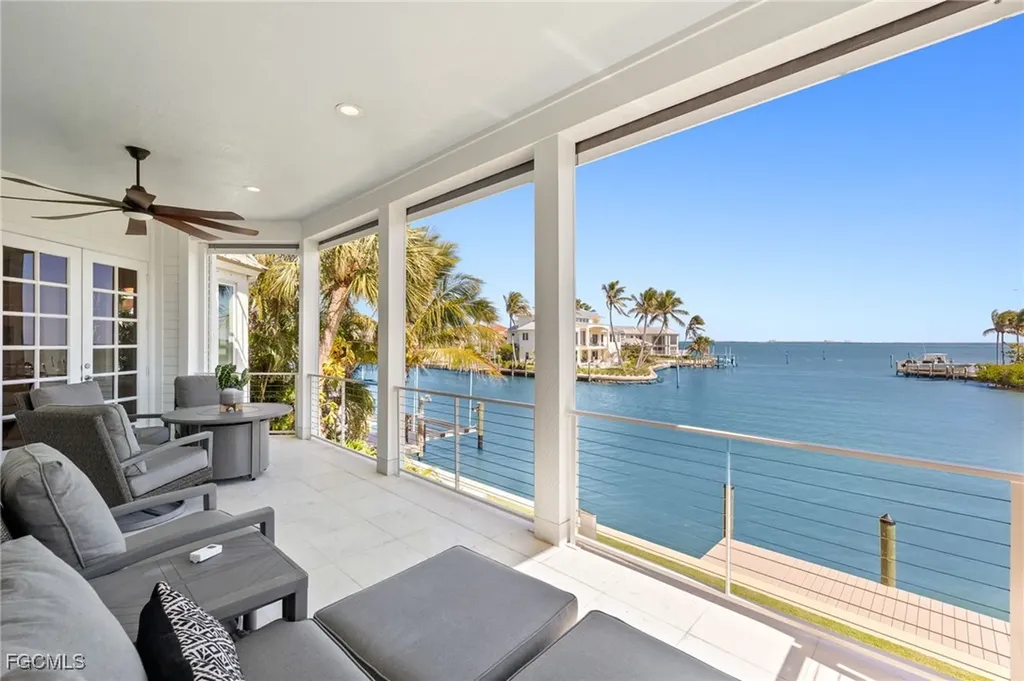 1490 Angel Drive Sanibel FL 33957