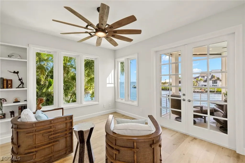 1490 Angel Drive Sanibel FL 33957