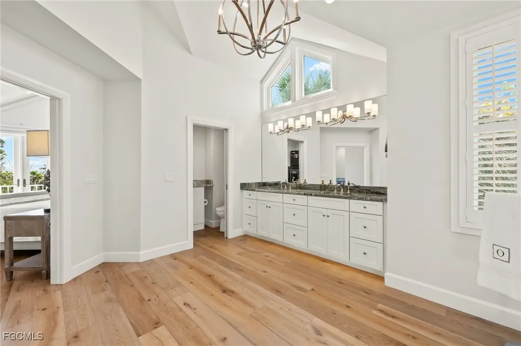 1490 Angel Drive Sanibel FL 33957