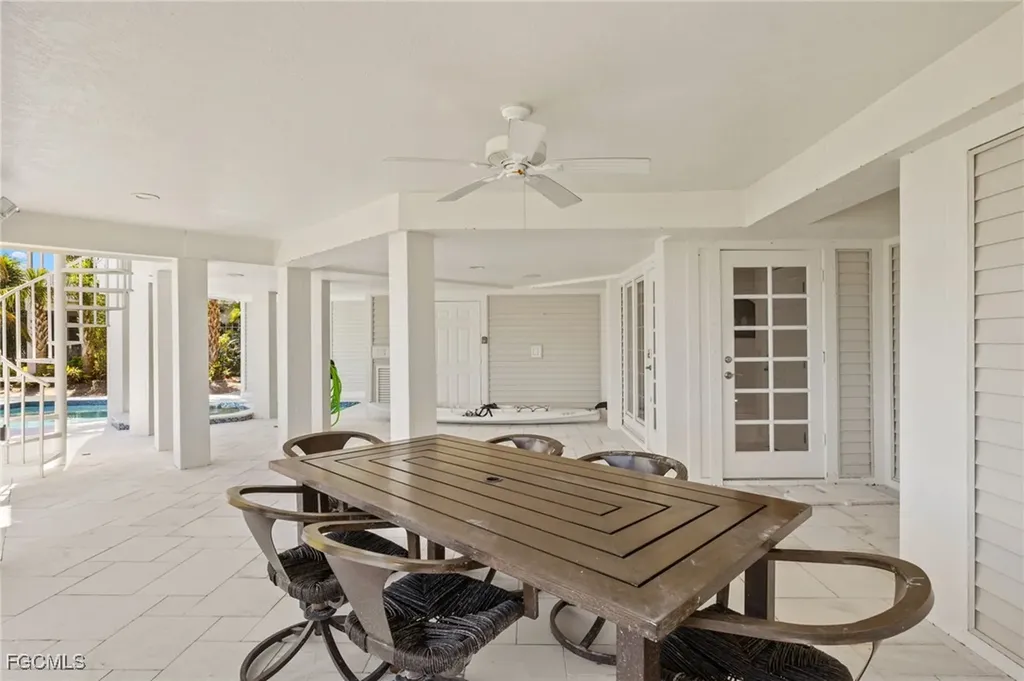 1490 Angel Drive Sanibel FL 33957