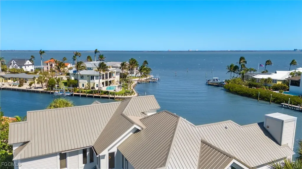 1490 Angel Drive Sanibel FL 33957