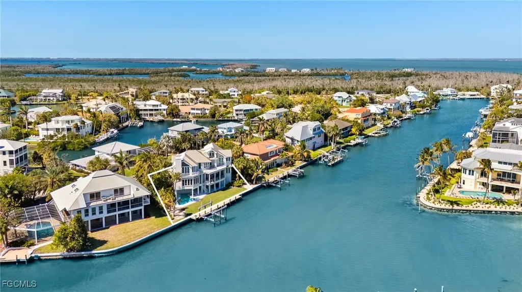 1490 Angel Drive Sanibel FL 33957