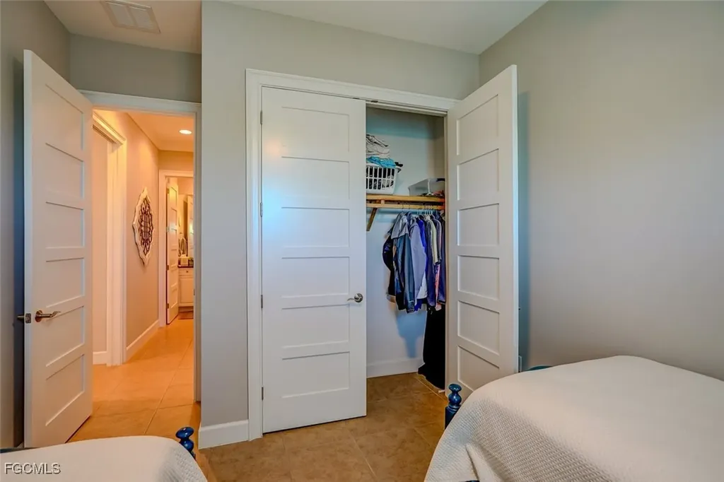 7202 Dominica Drive Naples FL 34113