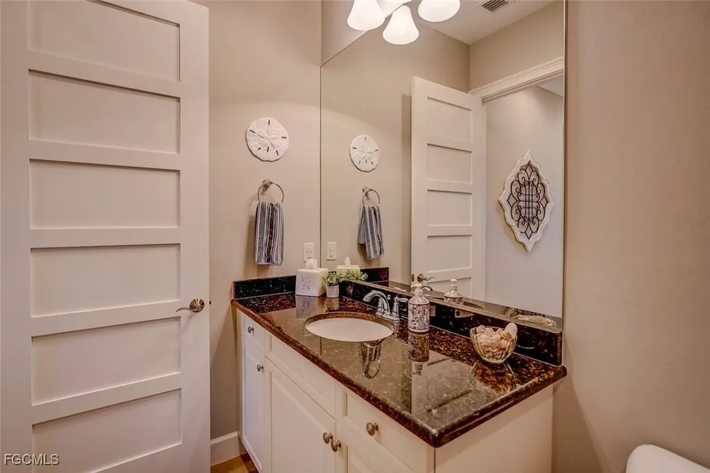 7202 Dominica Drive Naples FL 34113