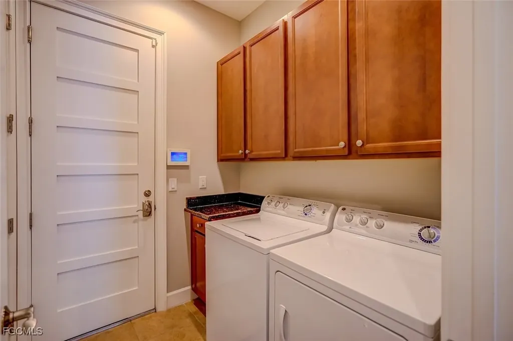 7202 Dominica Drive Naples FL 34113