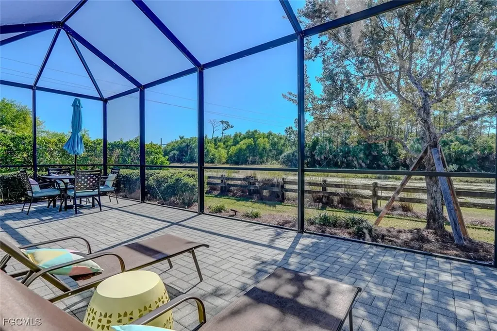 7202 Dominica Drive Naples FL 34113