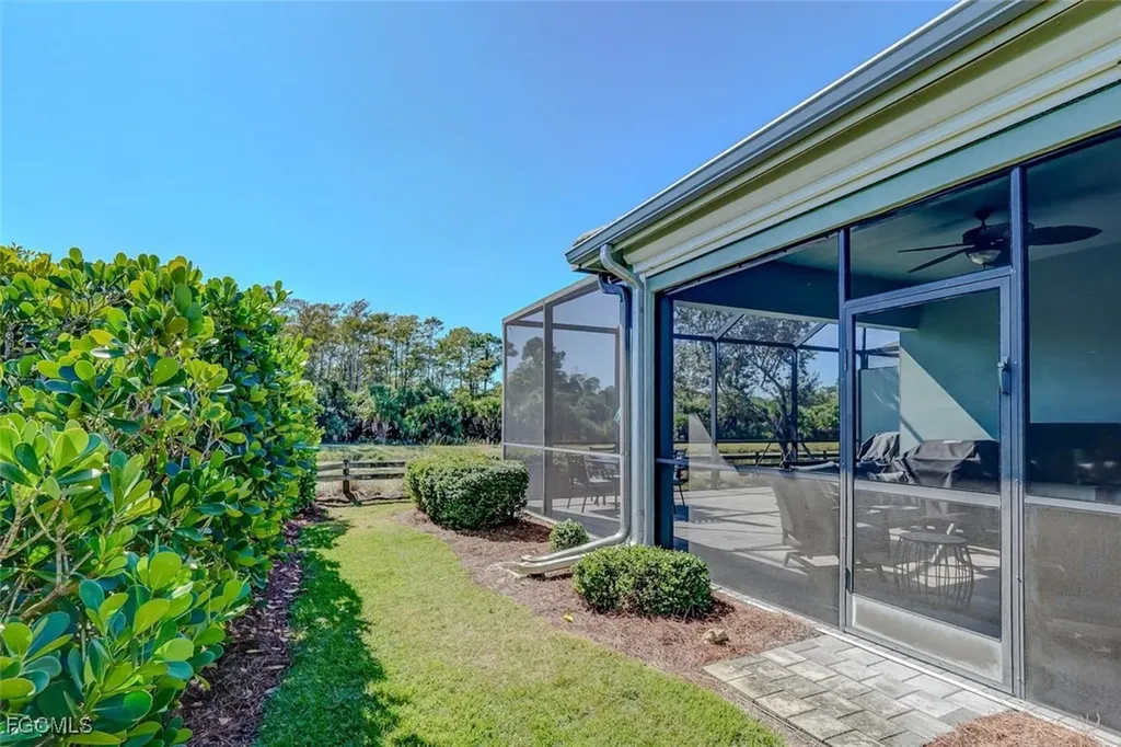 7202 Dominica Drive Naples FL 34113