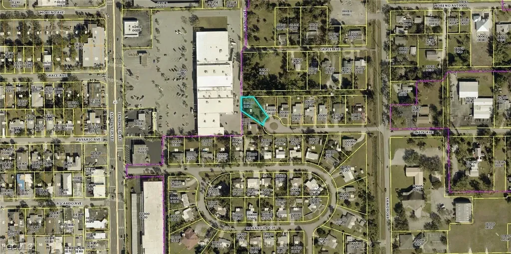 2107 Unity Avenue Fort Myers FL 33901