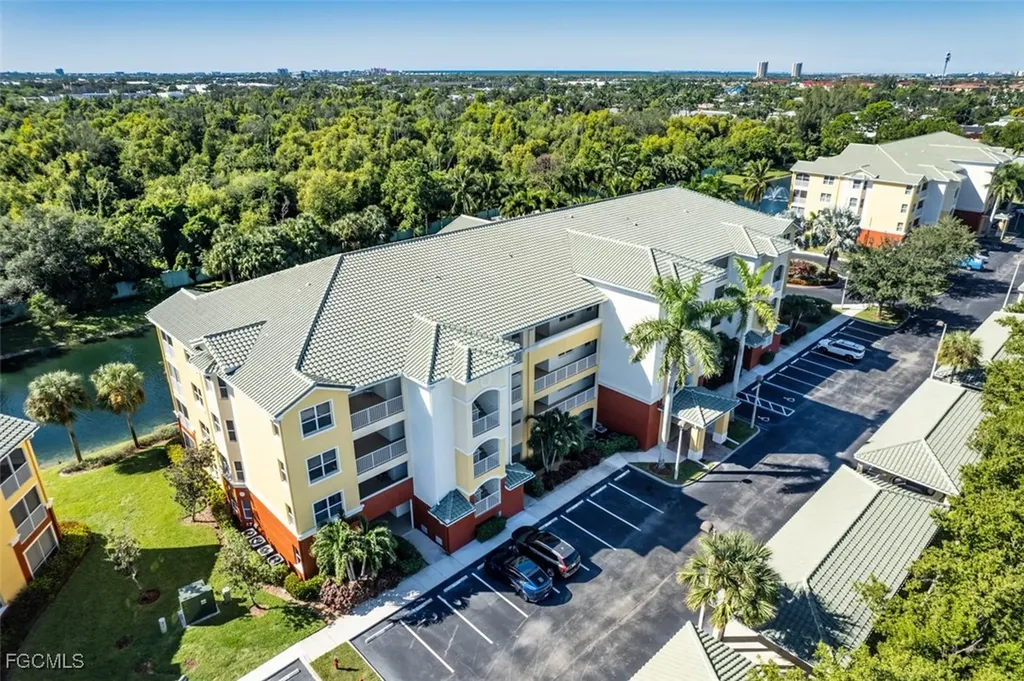 11021 Gulf Reflections Drive Fort Myers FL 33908