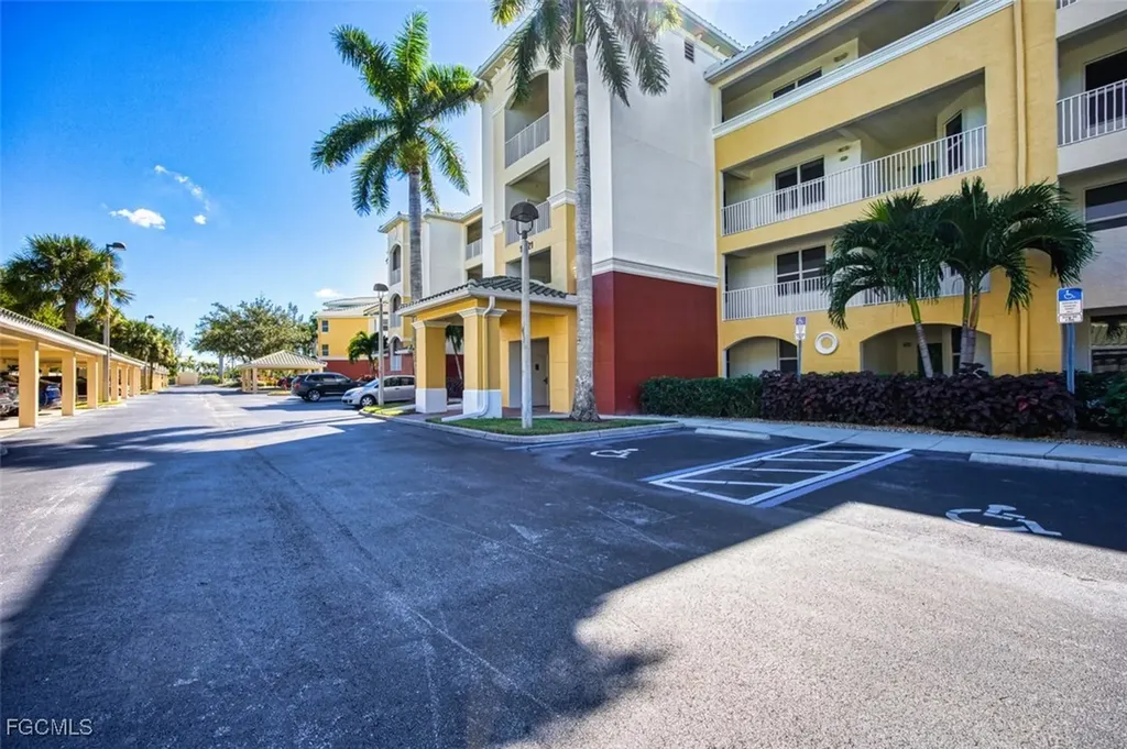 11021 Gulf Reflections Drive Fort Myers FL 33908