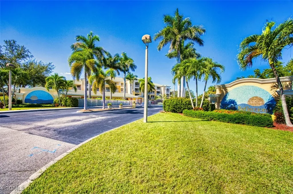 11021 Gulf Reflections Drive Fort Myers FL 33908