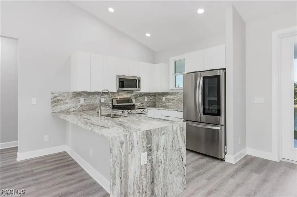 2601 Diplomat Parkway W Cape Coral FL 33993