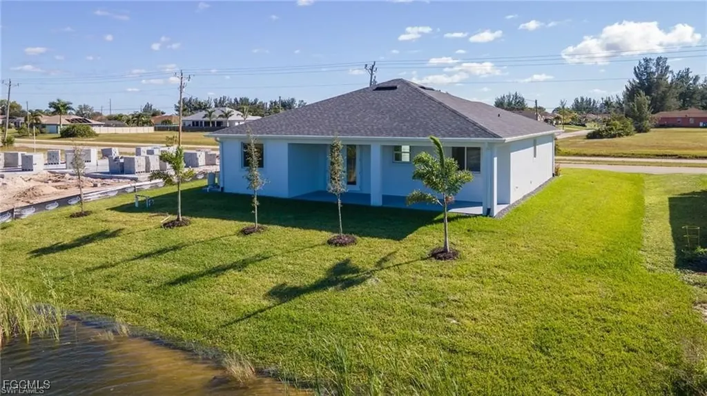 2601 Diplomat Parkway W Cape Coral FL 33993