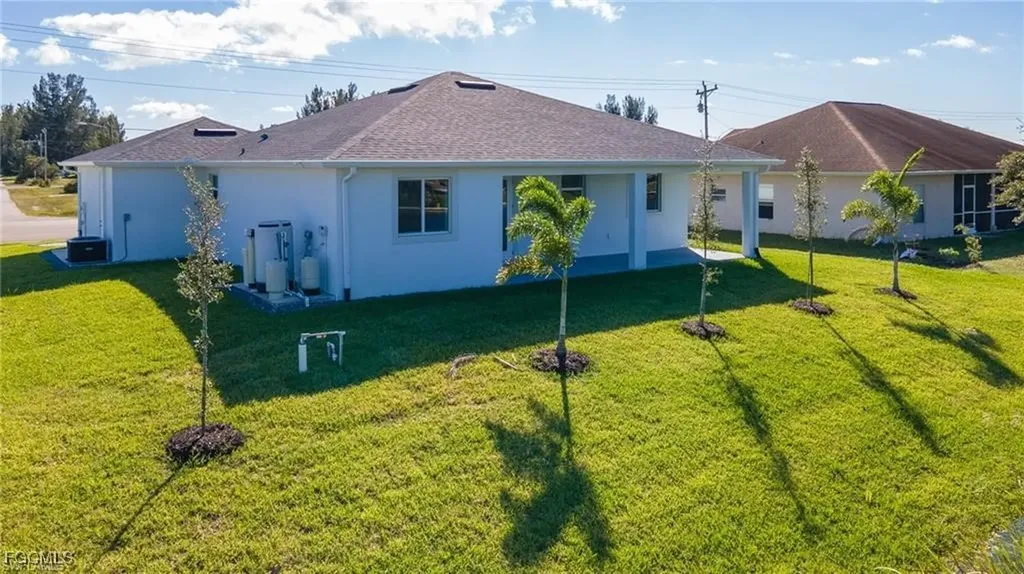 2601 Diplomat Parkway W Cape Coral FL 33993