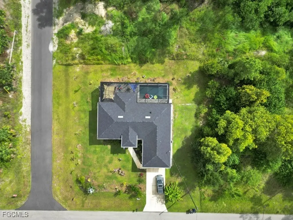 4006 E 2nd Street Lehigh Acres FL 33936