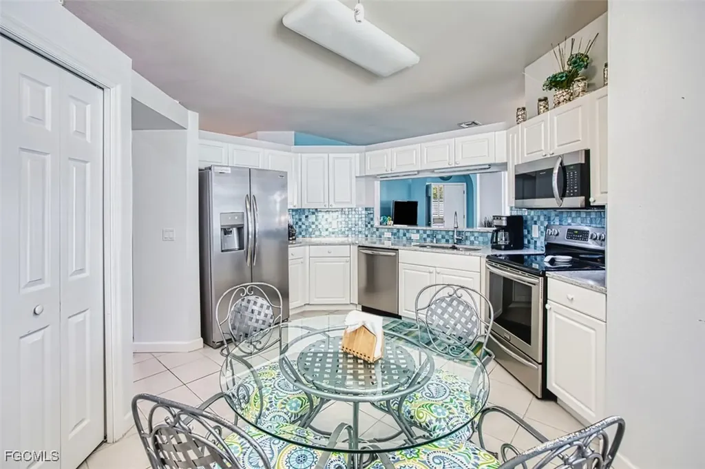 13616 Gulf Breeze Street Fort Myers FL 33907