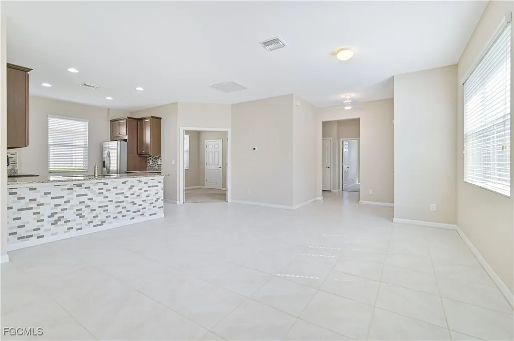 2173 Summersweet Drive Alva FL 33920