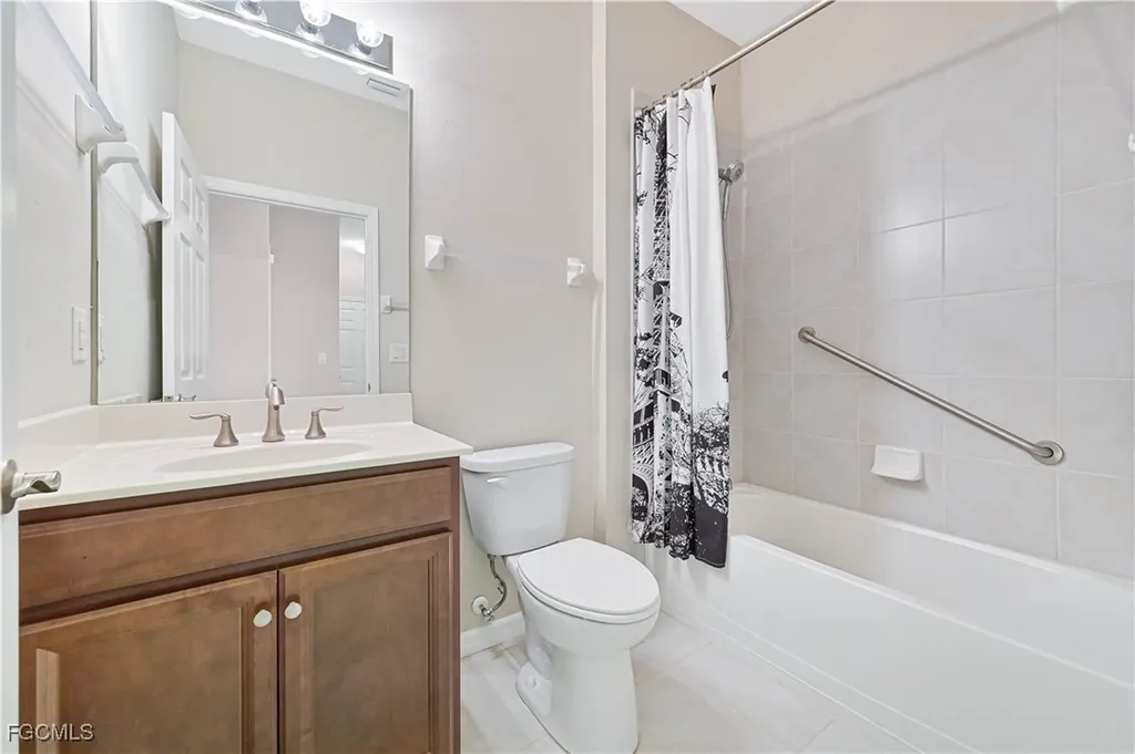 2173 Summersweet Drive Alva FL 33920